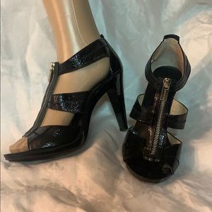 Michael Kors Berkley black patent leather zip